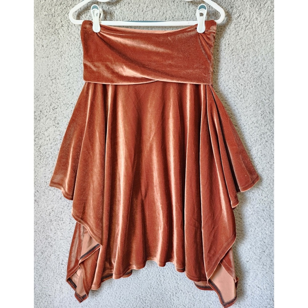 The New Blak Handkerchief Hem Pull On Skirt Women Medium Rust Copper Velvet Midi